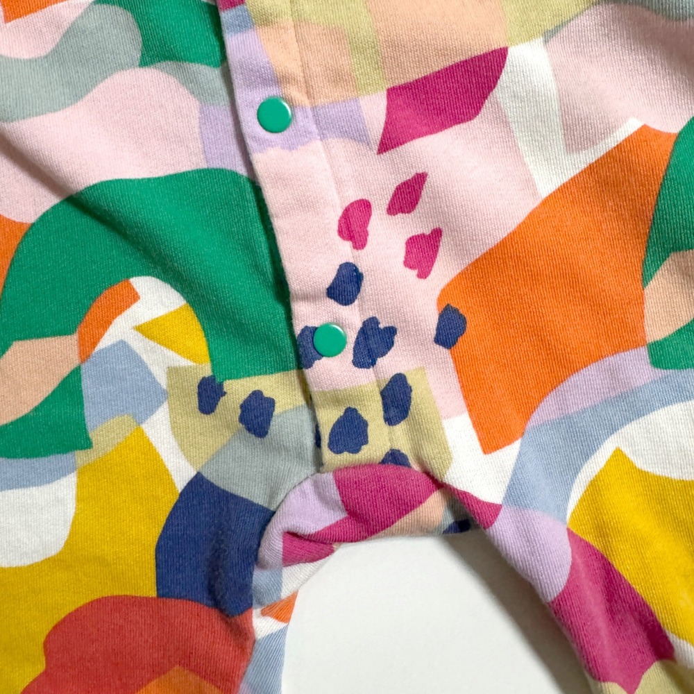 H&M Sweatshirt Romper 12M Rainbow Multi Abstract Snap Front Long Sleeve Jumpsuit - Picture 4 of 5